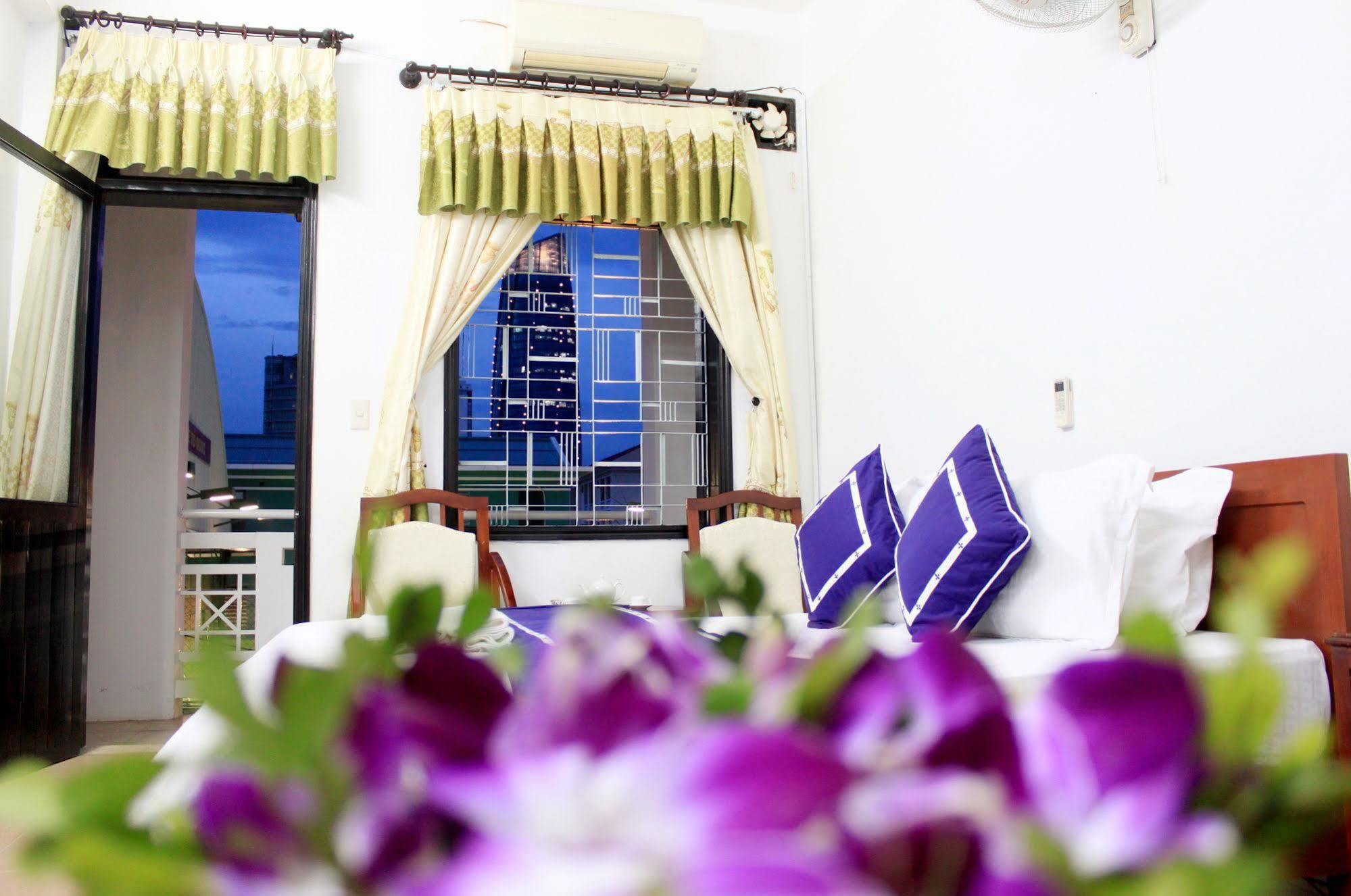 Ngoi Nha Xanh Hotel Ντα Νανγκ Εξωτερικό φωτογραφία